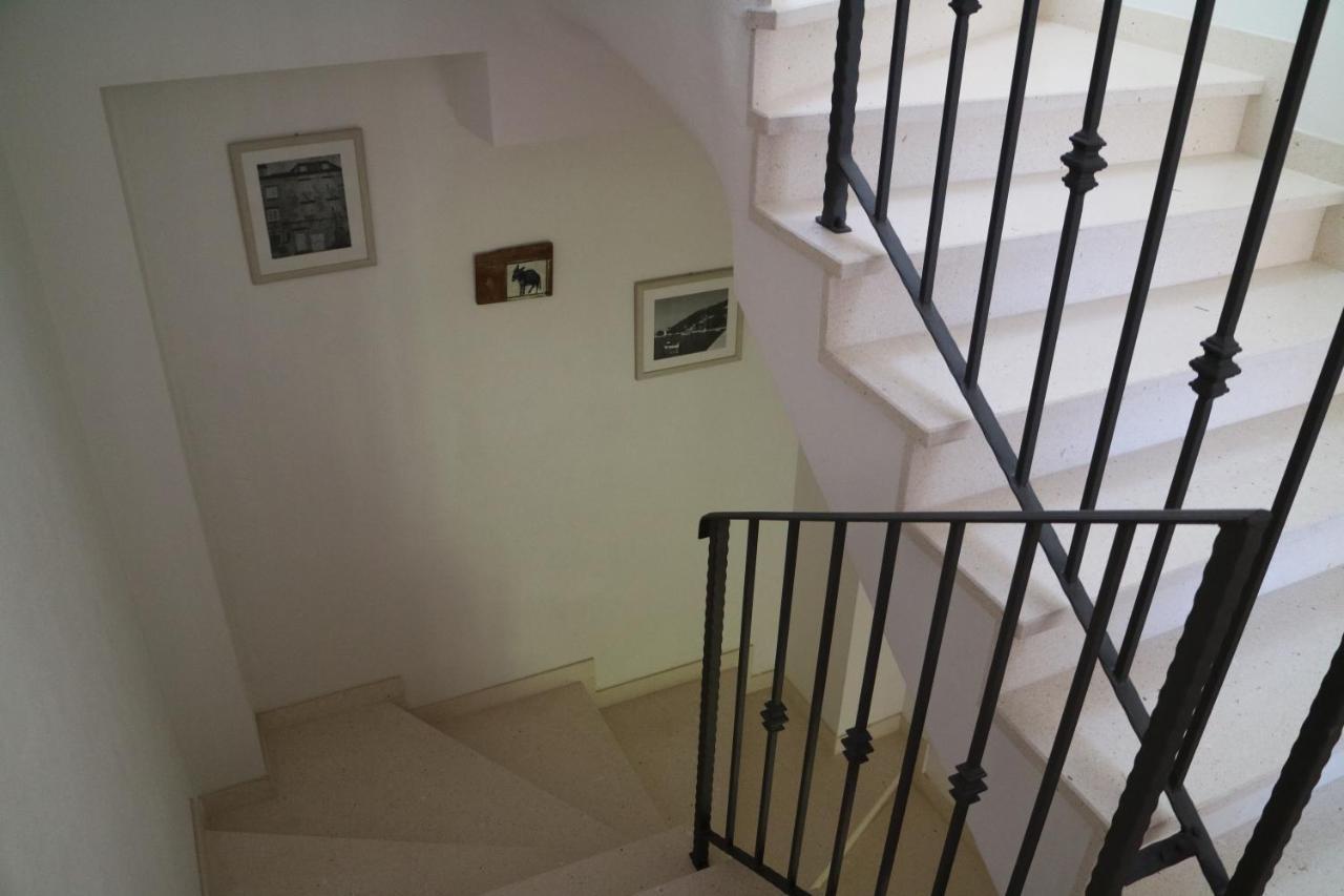 Studio Apartments & Rooms Lela, Sipan Island Sipanska Luka  ภายนอก รูปภาพ