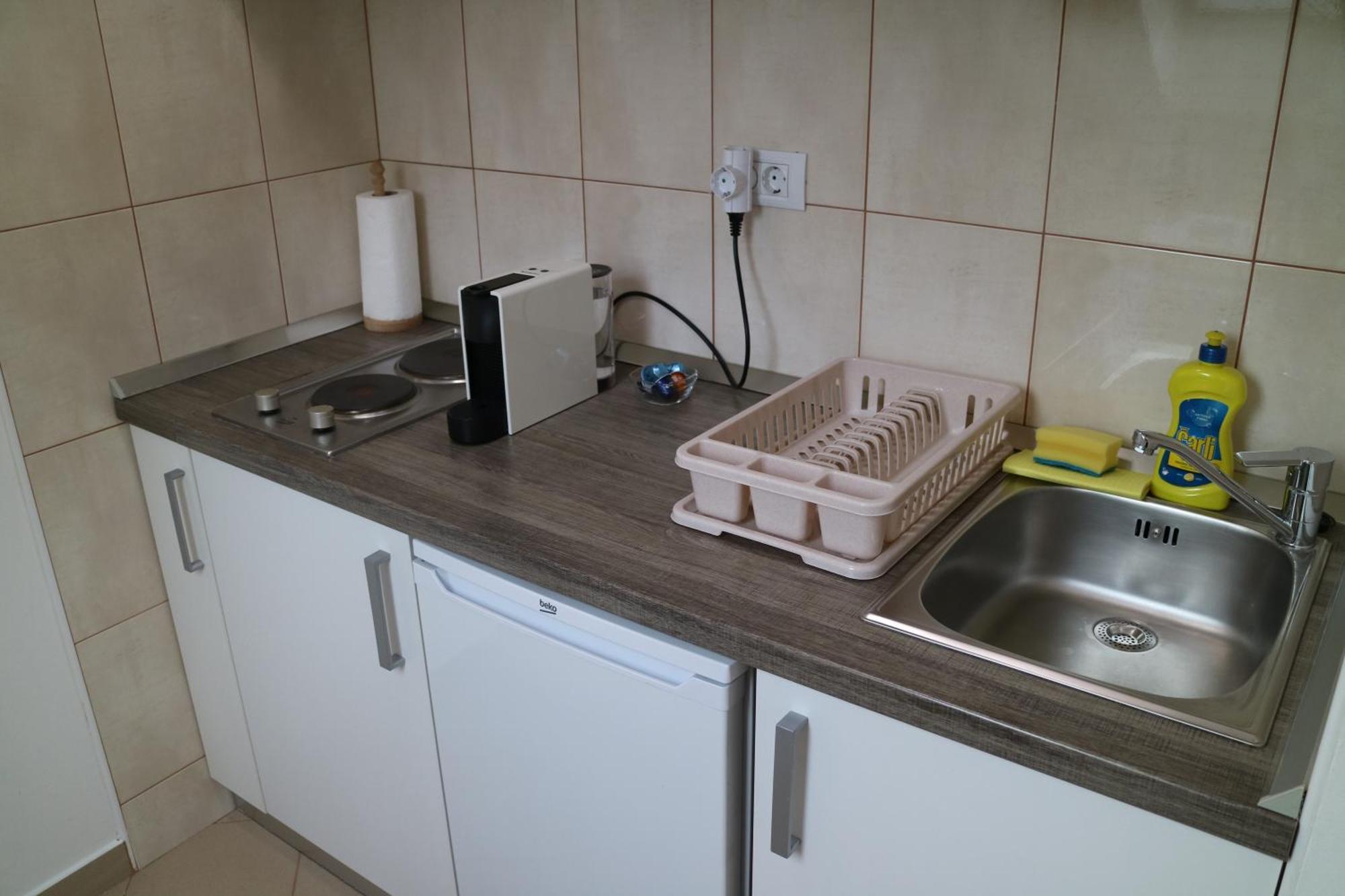 Studio Apartments & Rooms Lela, Sipan Island Sipanska Luka  ห้อง รูปภาพ